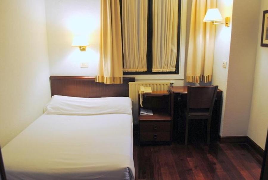 Hotel Zarauz Номер фото